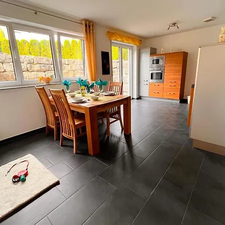 Krenz * 乌尔丁根-米尔霍芬